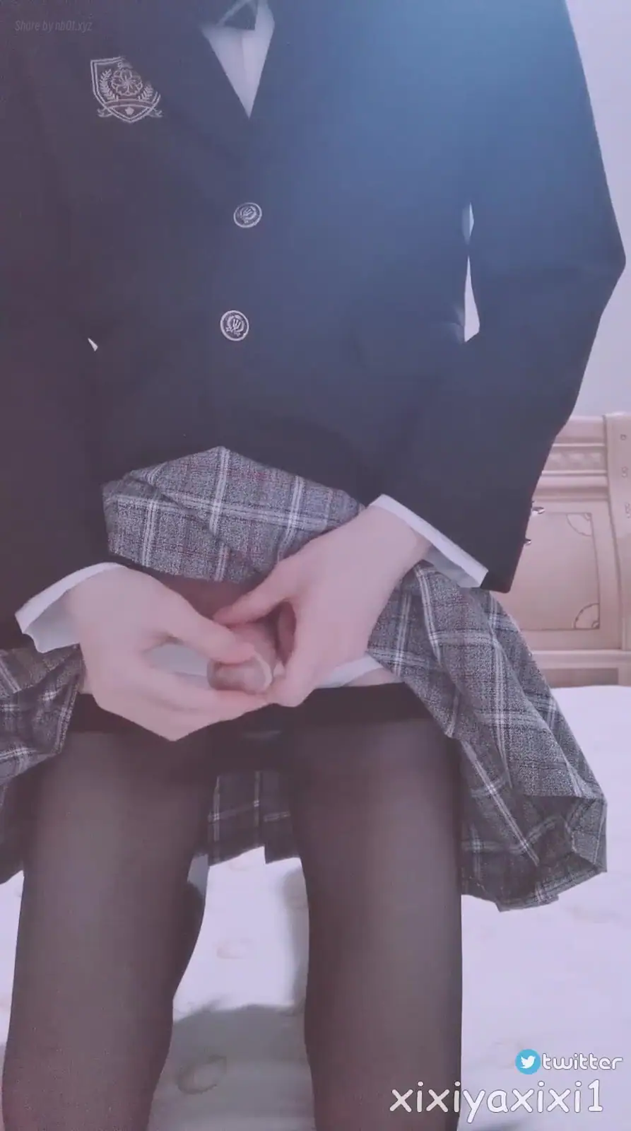 曦曦呀曦曦(@xixiyaxixi) - Y002 [1080p] JK服黑丝室内 Crossdresser in JK uniform masturbate at home(7P+1V_253.5M) 曦曦呀曦曦(@xixiyaxixi) -...
