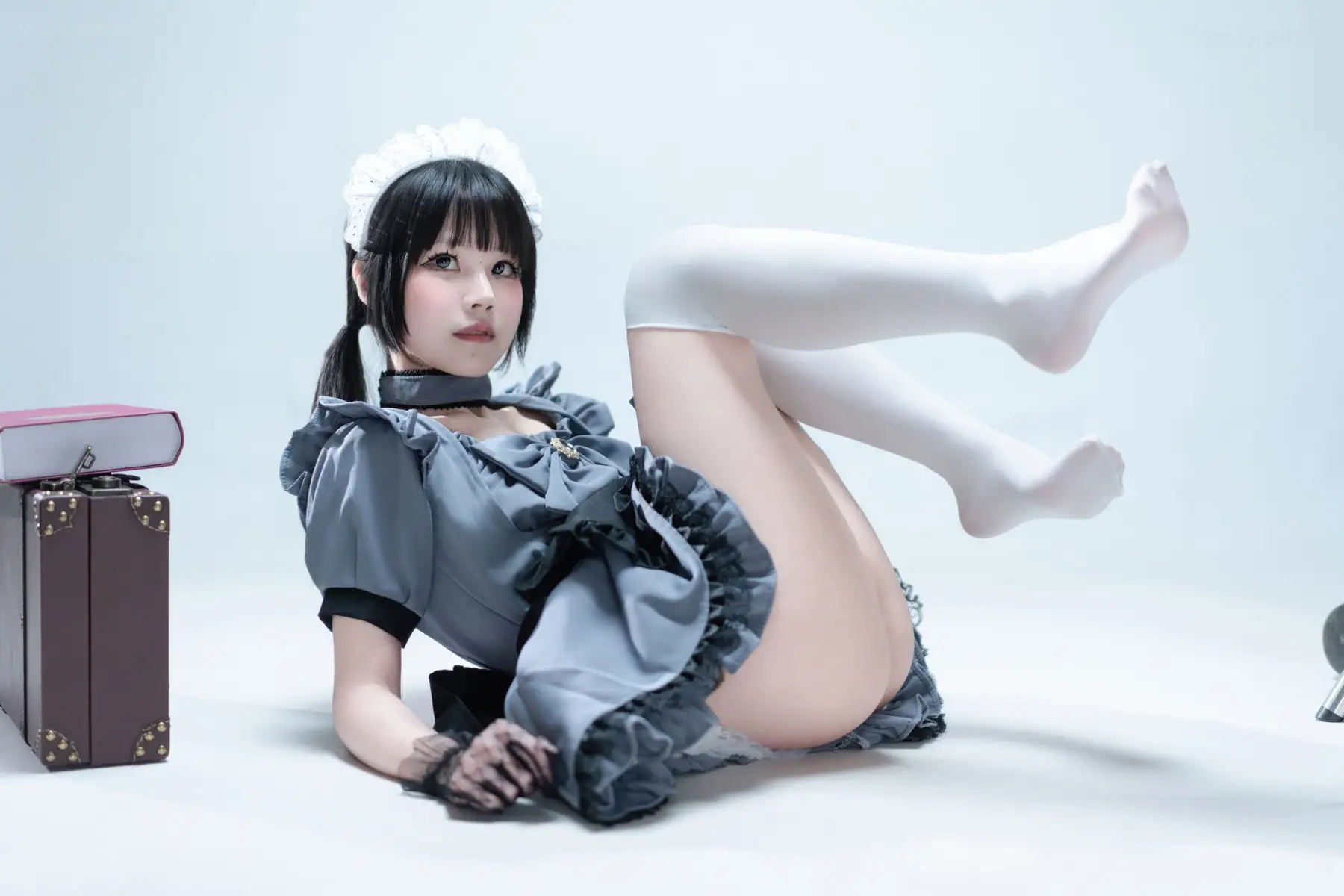 清水凪 - 手提箱与灰色女仆(80P_163.0M) 清水凪 - 手提箱与灰色女仆(80P_163.0M)_nb01.xyz_0066 图片7