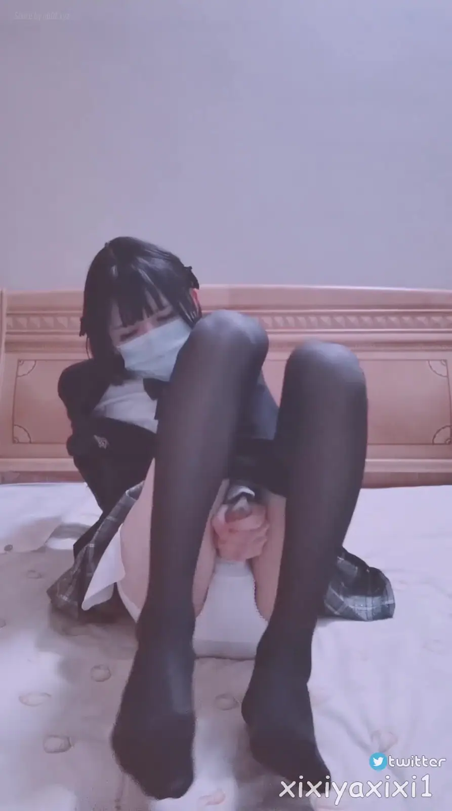 曦曦呀曦曦(@xixiyaxixi) - Y002 [1080p] JK服黑丝室内 Crossdresser in JK uniform masturbate at home(7P+1V_253.5M) 曦曦呀曦曦(@xixiyaxixi) -...