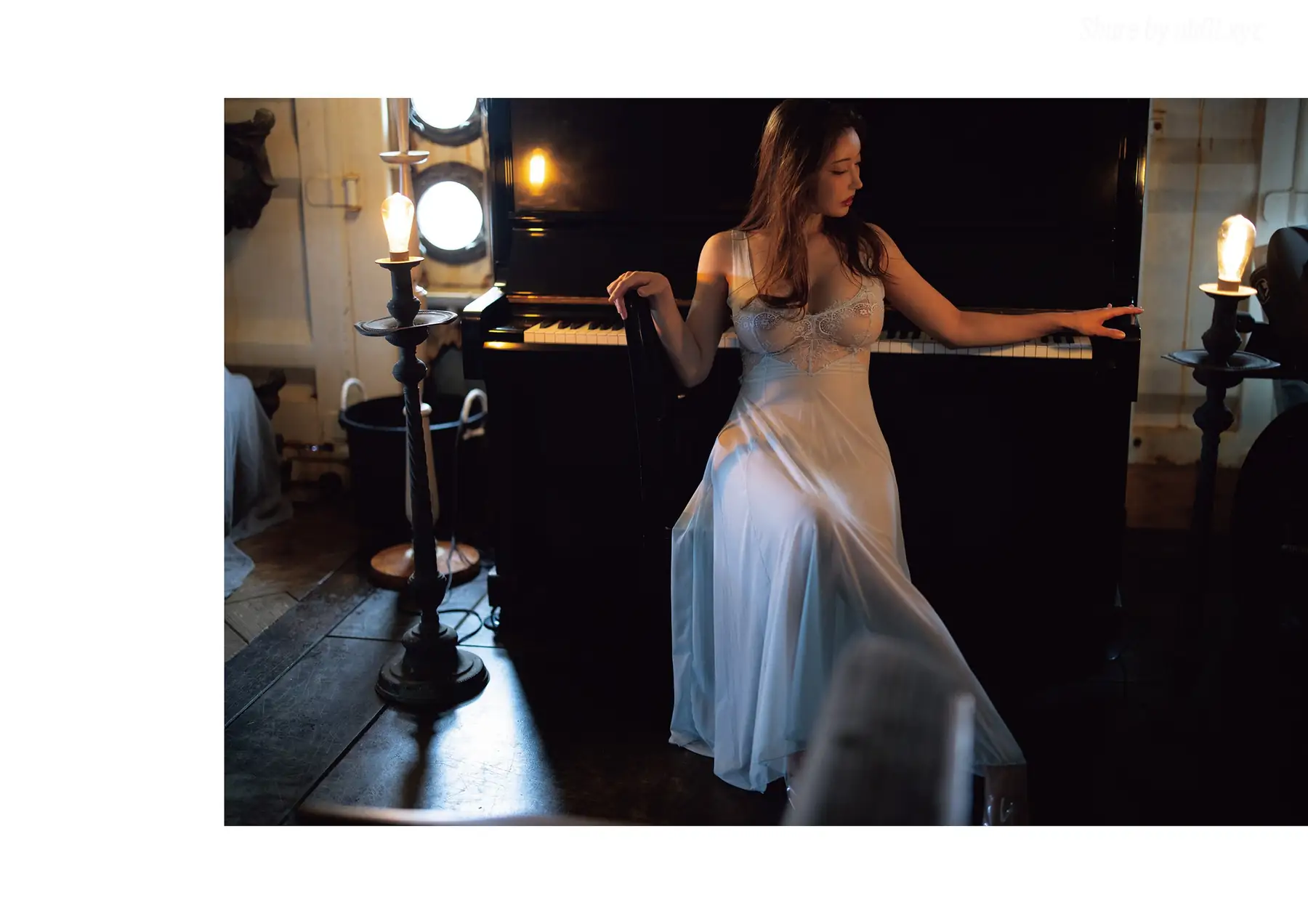 Rin Hachimitsu(八蜜凛) - 写真集 バイオレンスハニー(129P_41.1M) Rin Hachimitsu(八蜜凛) - 写真集 バイオレンスハニー(129P_41.1M)_nb01.xyz_0108 图片6