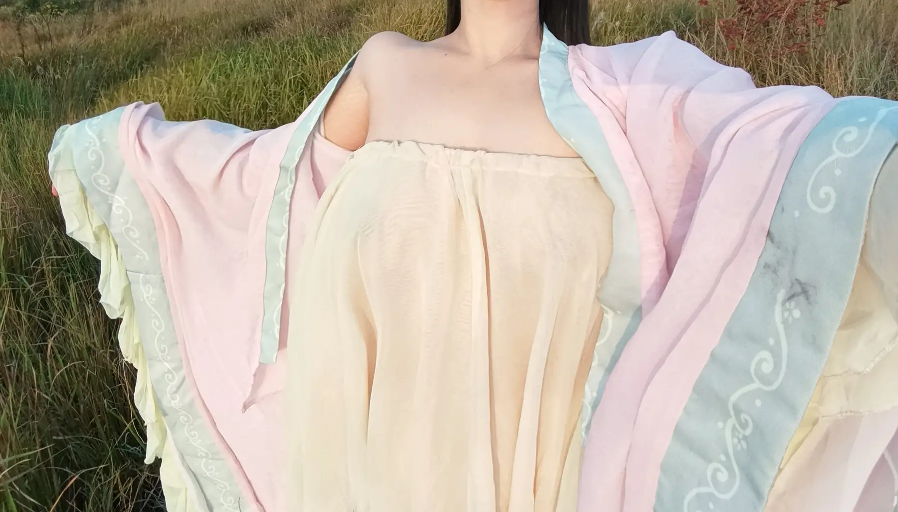 弥鹿 - 汉服自拍(63P+2V_181.3M) 弥鹿 - 汉服自拍(63P+2V_181.3M)_nb01.xyz_0030 图片3