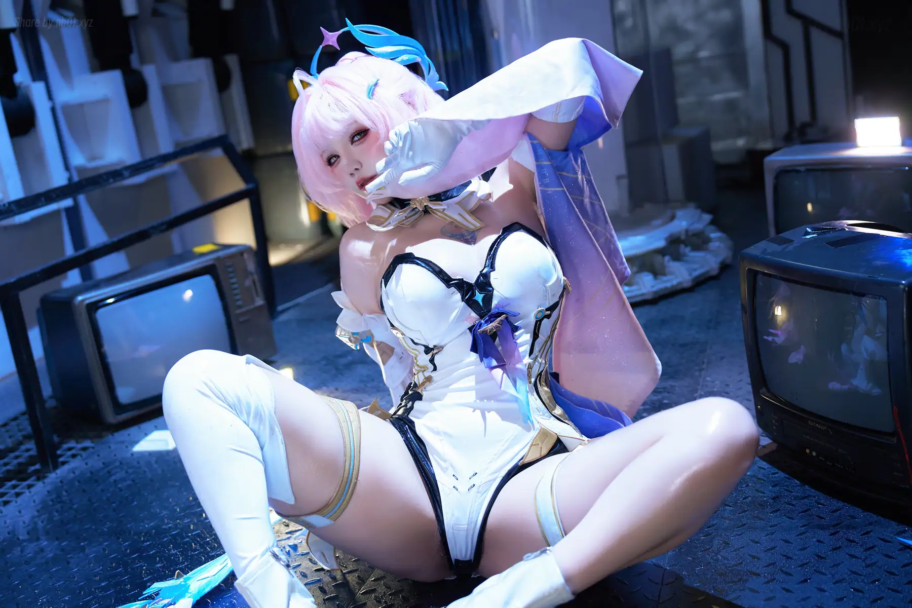 阿薰kaOri - 爱弥斯(376P+13V+92Gif_2.2G) 阿薰kaOri - 爱弥斯(376P+13V+92Gif_2.2G)_nb01.xyz_0203 图片2