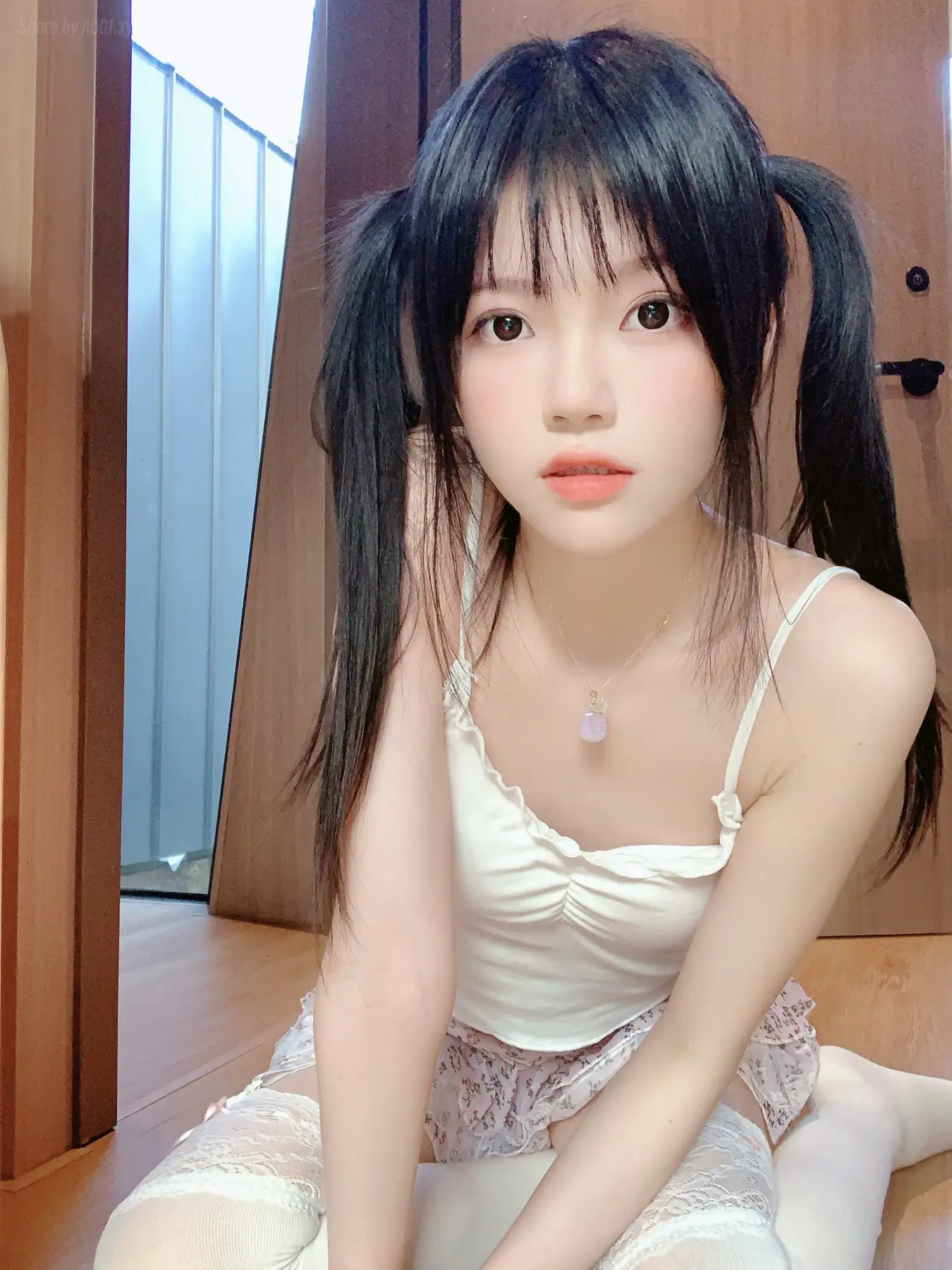 桜桃喵 - 碎花 自拍(16P_19.0M) 桜桃喵 - 碎花 自拍(16P_19.0M)_nb01.xyz_0016 图片8