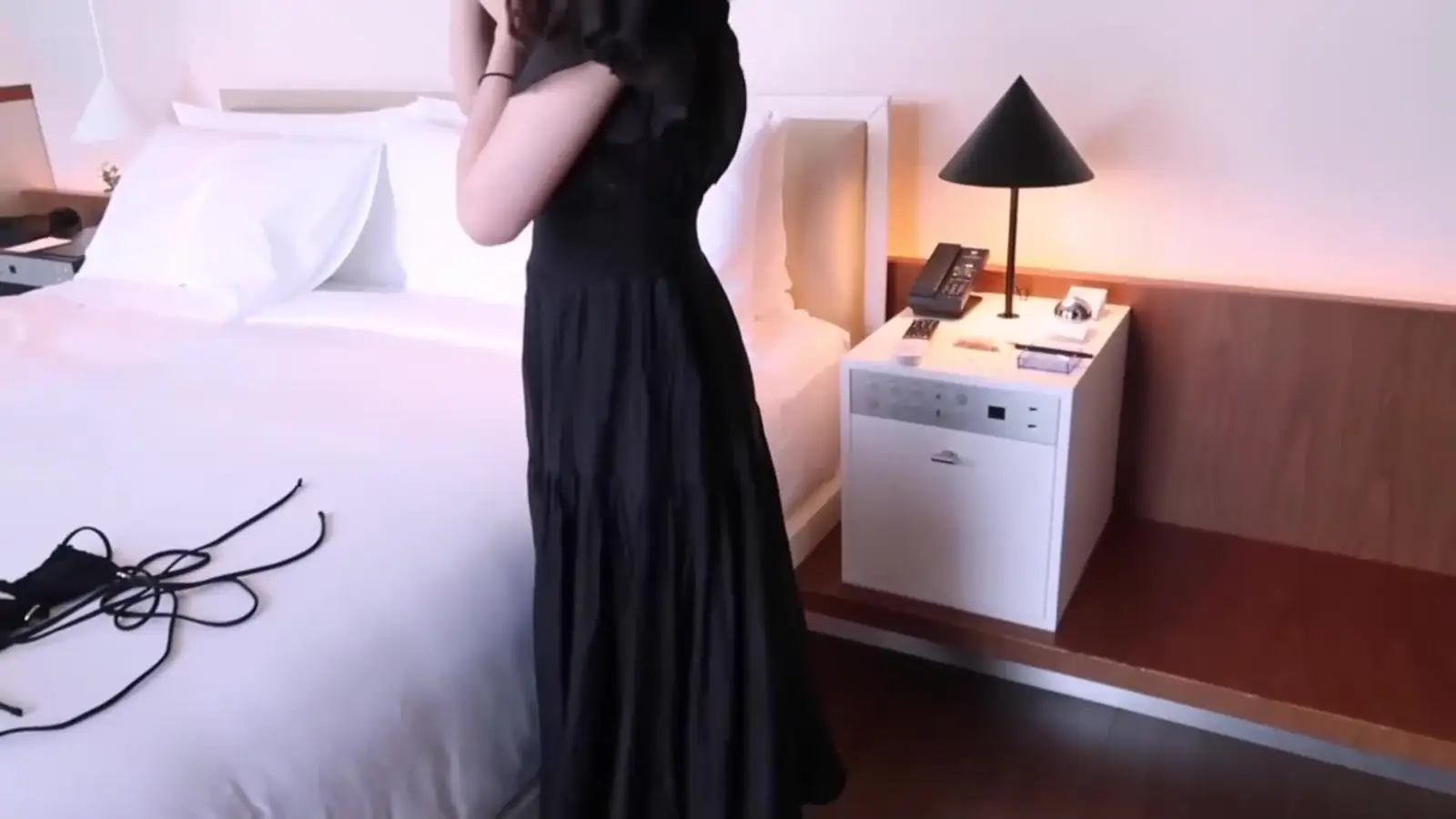 Kuzu_v0 - 191 前回会ってから彼氏とのセックスじゃ満足できなくなっちゃったお姉さん(7P+1V_1.2G) Kuzu_v0 - 191 前回会ってから彼氏とのセックスじゃ満足できなくなっちゃったお姉さん(7P+1V_1.2G)_nb...