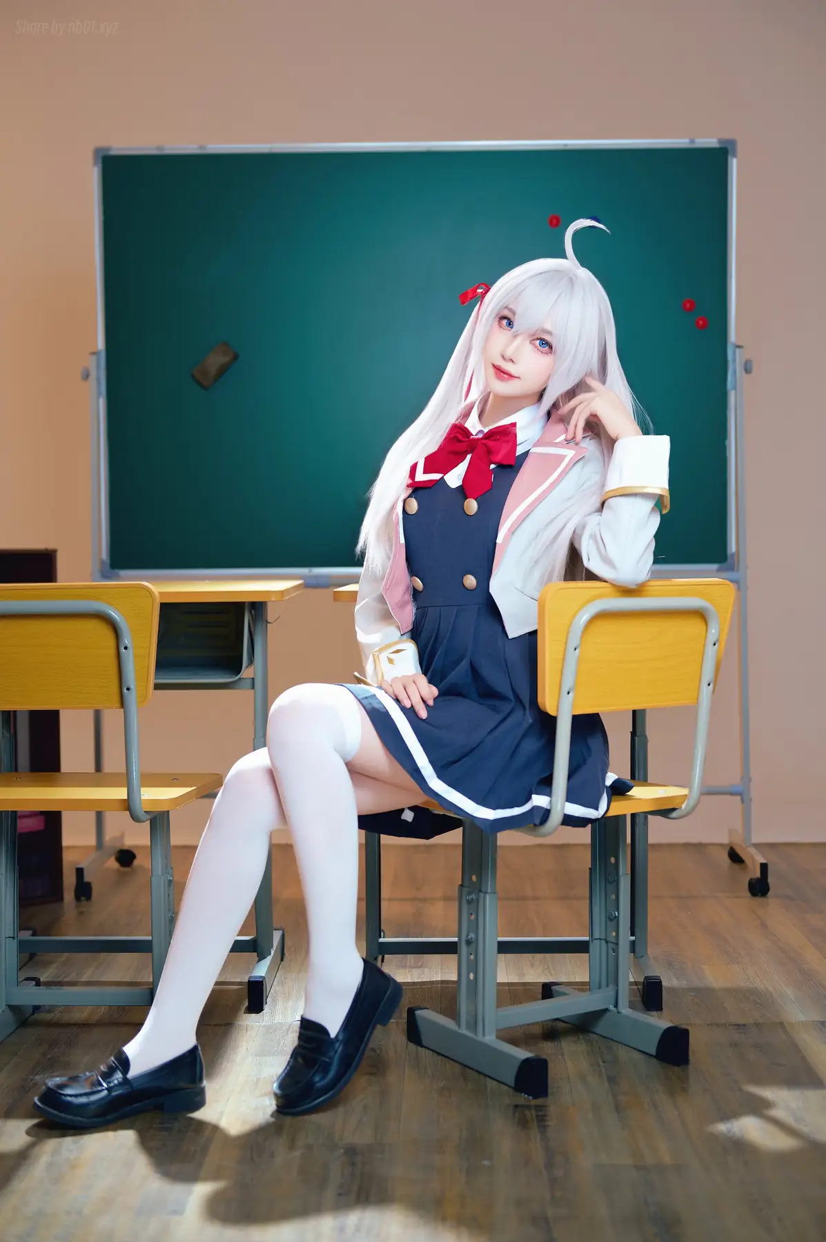 Shika小鹿鹿 - 艾莉同学(38P_67.9M) Shika小鹿鹿 - 艾莉同学(38P_67.9M)_nb01.xyz_0038 图片8
