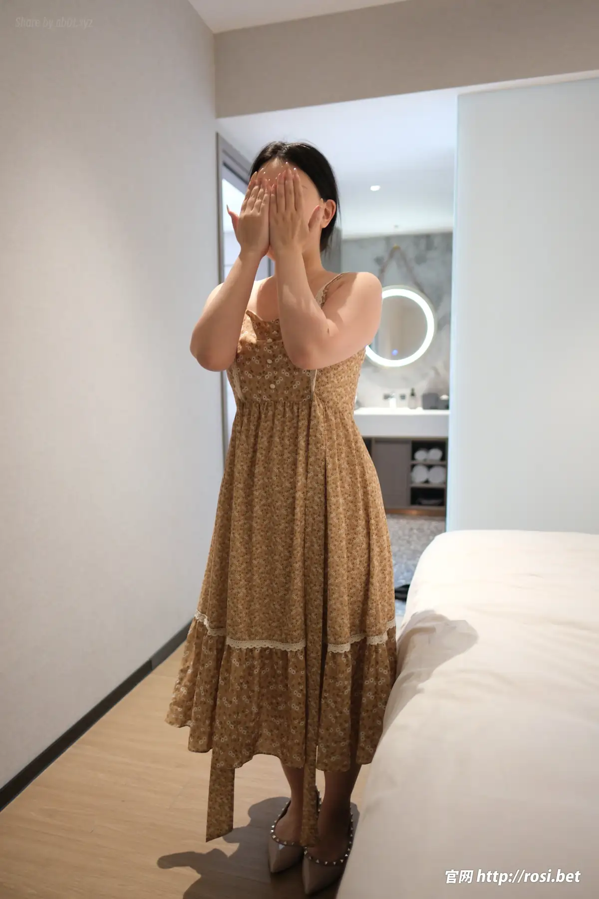 [ROSI写真]2026.03.21 No.5220(45P_33.4M) [ROSI写真]2026.03.21 No.5220(45P_33.4M)_nb01.xyz_0001