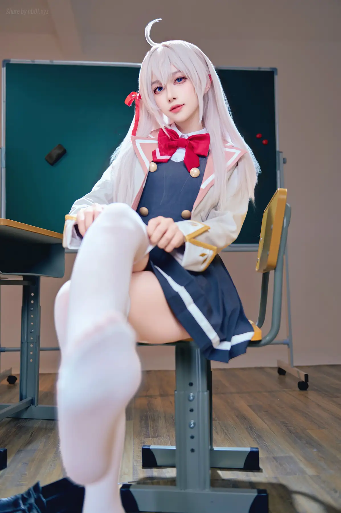 Shika小鹿鹿 - 艾莉同学(38P_67.9M) Shika小鹿鹿 - 艾莉同学(38P_67.9M)_nb01.xyz_0016 图片3