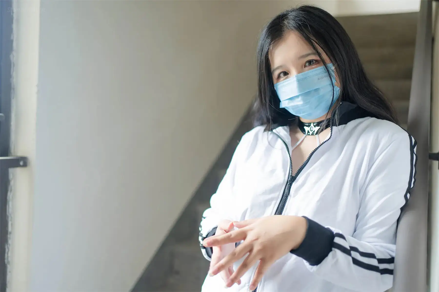 阿半今天很开心 - M楼梯(63P_66.9M) 阿半今天很开心 - M楼梯(63P_66.9M)_nb01.xyz_0001