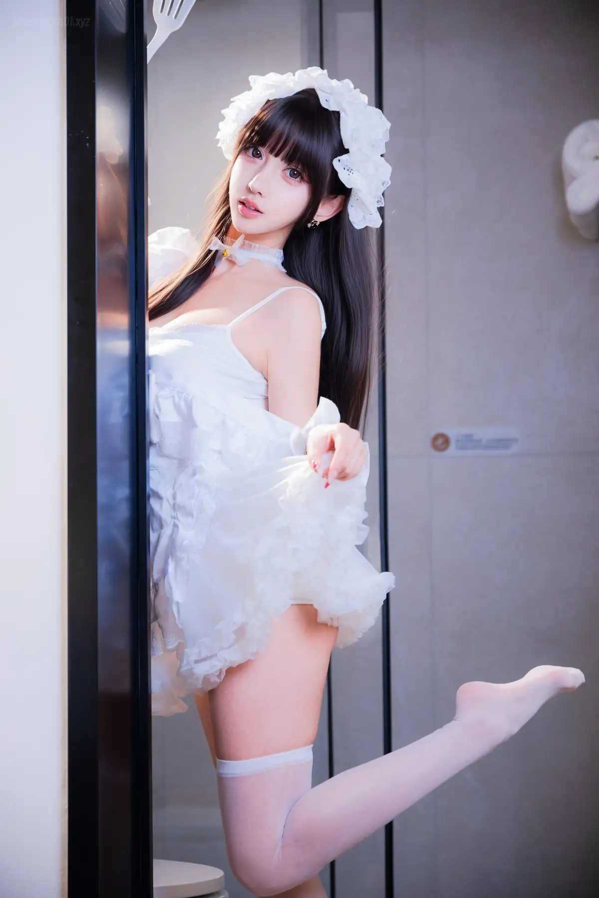 过期米线线喵 - 厨娘女仆(21P_131.0M) 过期米线线喵 - 厨娘女仆(21P_131.0M)_nb01.xyz_0021 图片8