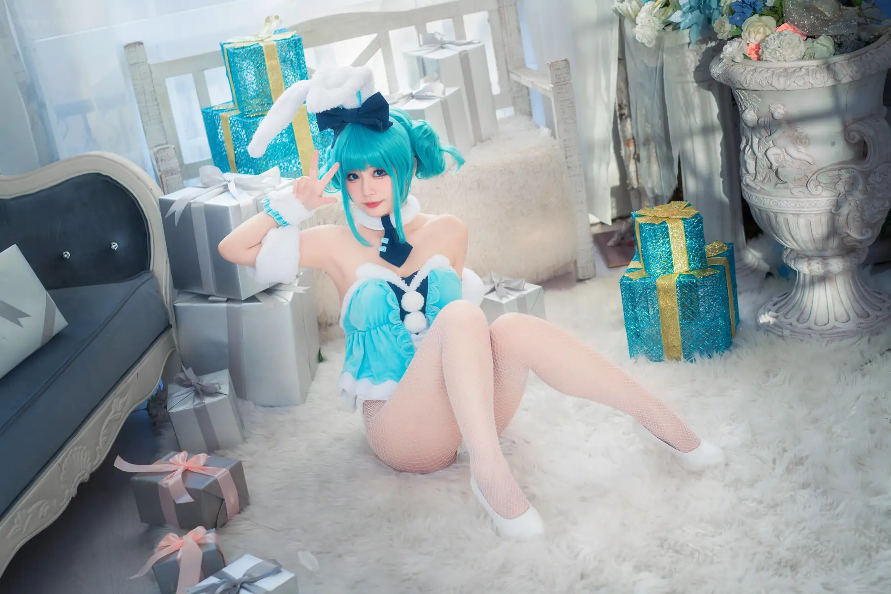 猫大人 - 初音白兔×猫大人(24P_97.8M) 猫大人 - 初音白兔×猫大人(24P_97.8M)_nb01.xyz_0018 图片5