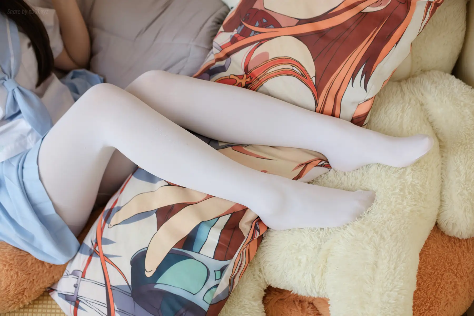 森萝财团 - FREE-006 高中女生制服短裙加丝袜美腿玉足(49P_159.7M) 森萝财团 - FREE-006 高中女生制服短裙加丝袜美腿玉足(49P_159.7M)_nb01.xyz_0038 图片6