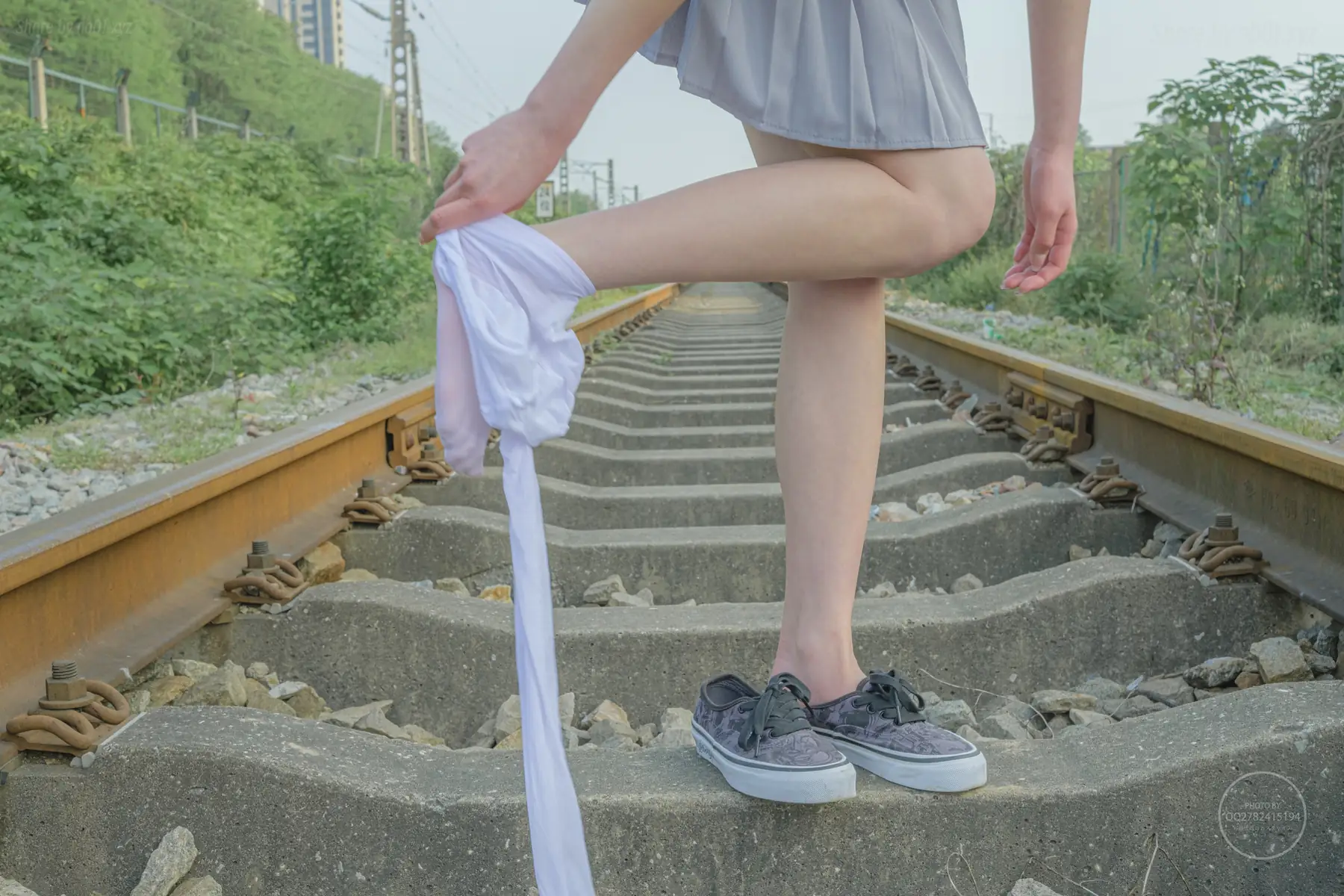 森萝财团 - 有料 NO.038 吸吸 铁轨边的JK白丝美少女(60P_380.3M) 森萝财团 - 有料 NO.038 吸吸 铁轨边的JK白丝美少女(60P_380.3M)_nb01.xyz_0043 图片7