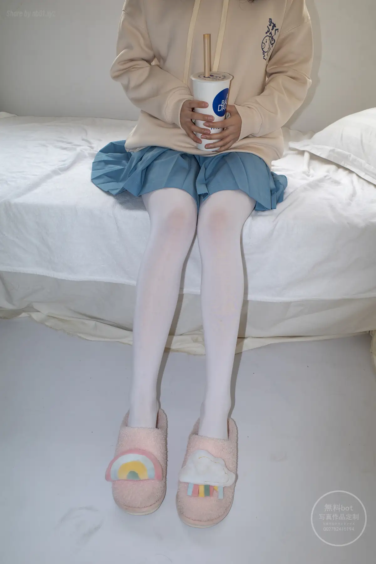 森萝财团 - 有料 NO.024 小香 阴暗小房间里的白丝双马尾萝莉(84P_467.3M) 森萝财团 - 有料 NO.024 小香 阴暗小房间里的白丝双马尾萝莉(84P_467.3M)_nb01.xyz_0001