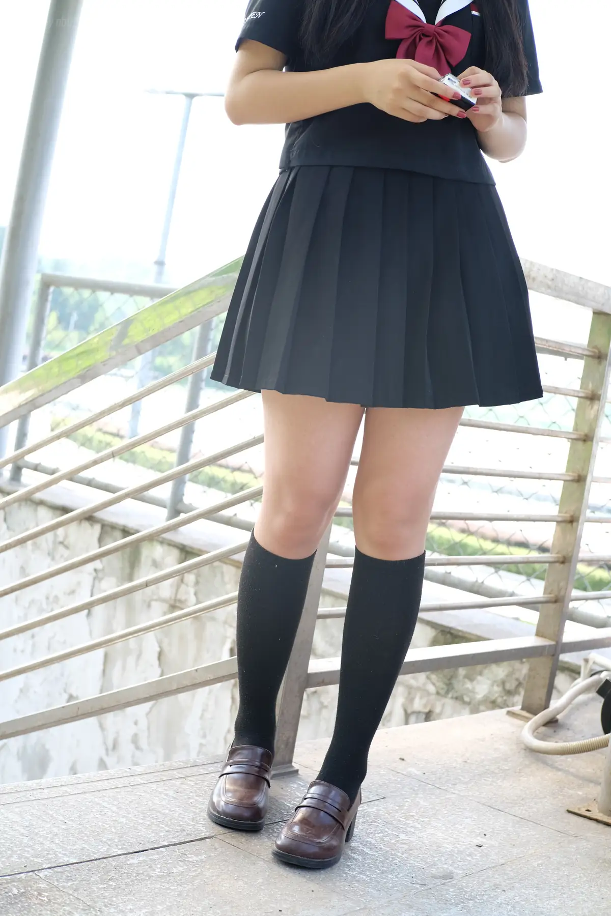 森萝财团 - FREE-003 黑色制服白丝长腿(39P_222.8M) 森萝财团 - FREE-003 黑色制服白丝长腿(39P_222.8M)_nb01.xyz_0001
