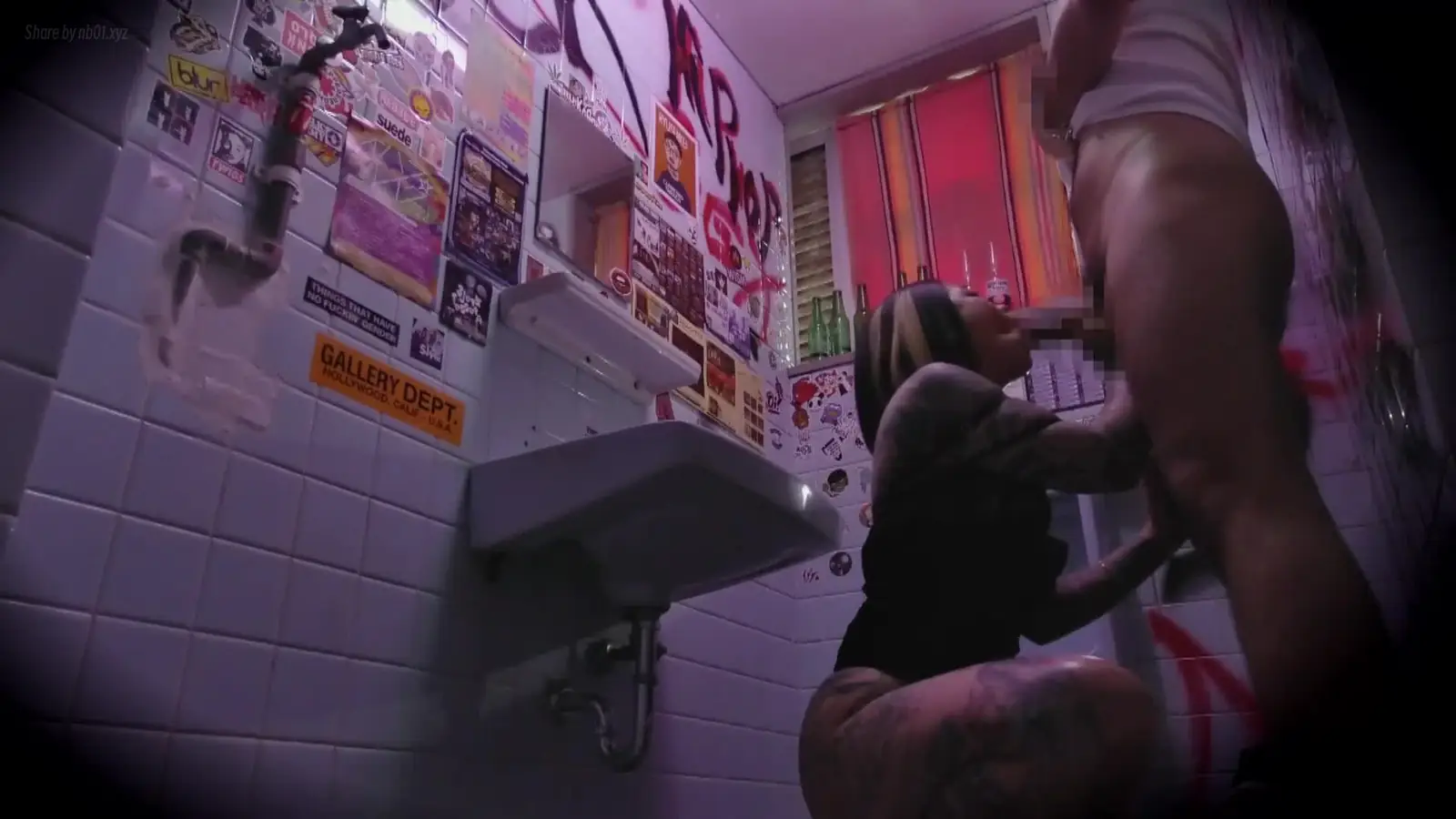 [CandFans]@xxxpushers - 【広域指定ビッチ】全身和彫りのスプリットタン女をナンパしてクラブトイレでxxx→お持ち帰り3Pセック(7P+1V_2.8G) [CandFans]@xxxpushers - 【広域指定ビッチ】全身...