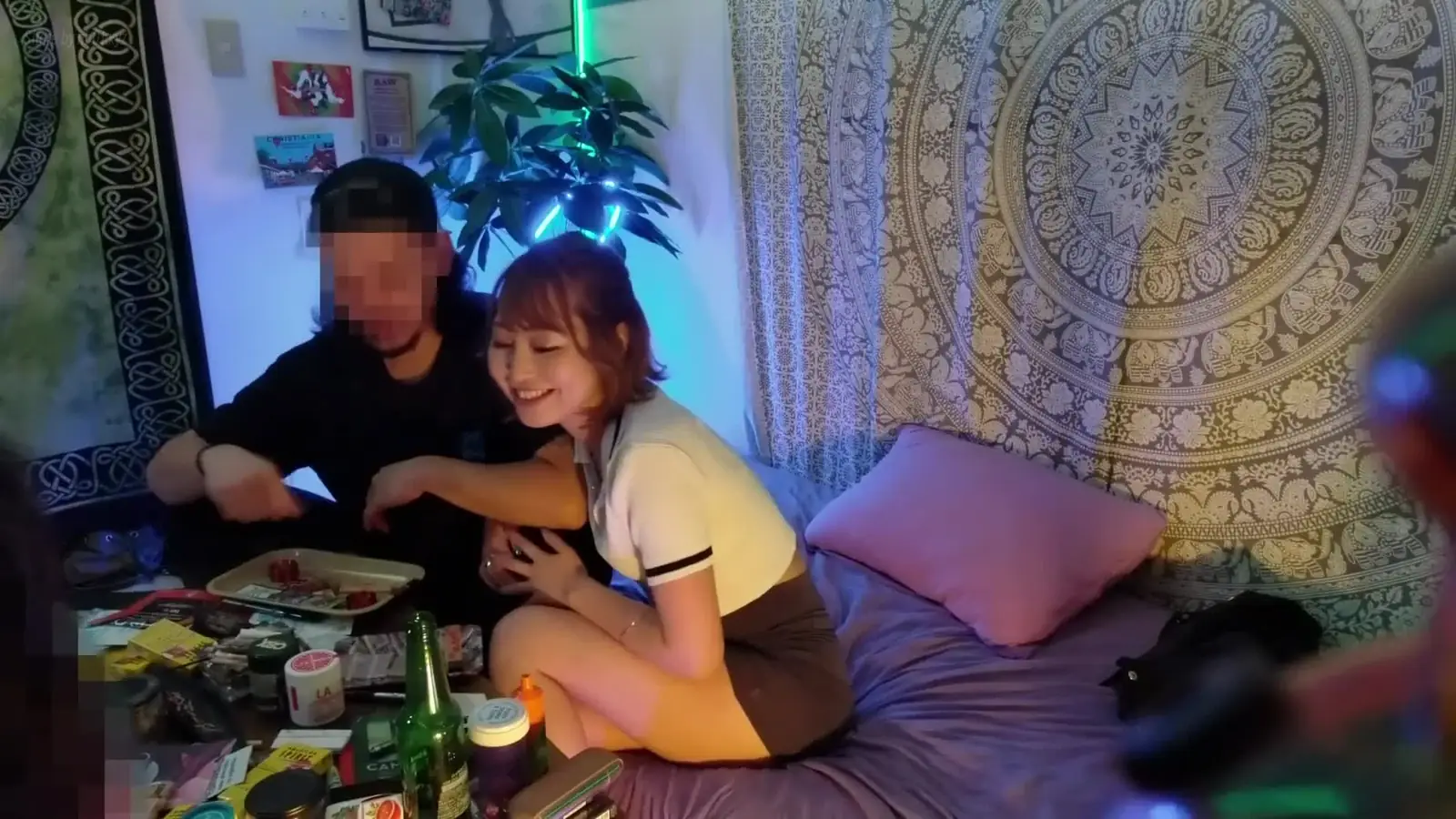 [CandFans]@xxxpushers - 【420ギャル】ビッチな420ギャルをナンパしてクラブトイレでイラマフェス→後輩呼んでブリセク3P中(7P+1V_2.5G) [CandFans]@xxxpushers - 【420ギャル】ビッチ...