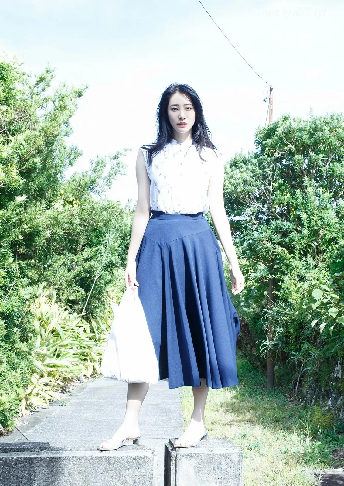 Someya Yuka(染谷有香) - デジタル写真集「赤いアルバム 激情の島」(53P_24.5M) Someya Yuka(染谷有香) - デジタル写真集「赤いアルバム 激情の島」(53P_24.5M)_nb01.xyz_0018 图片3