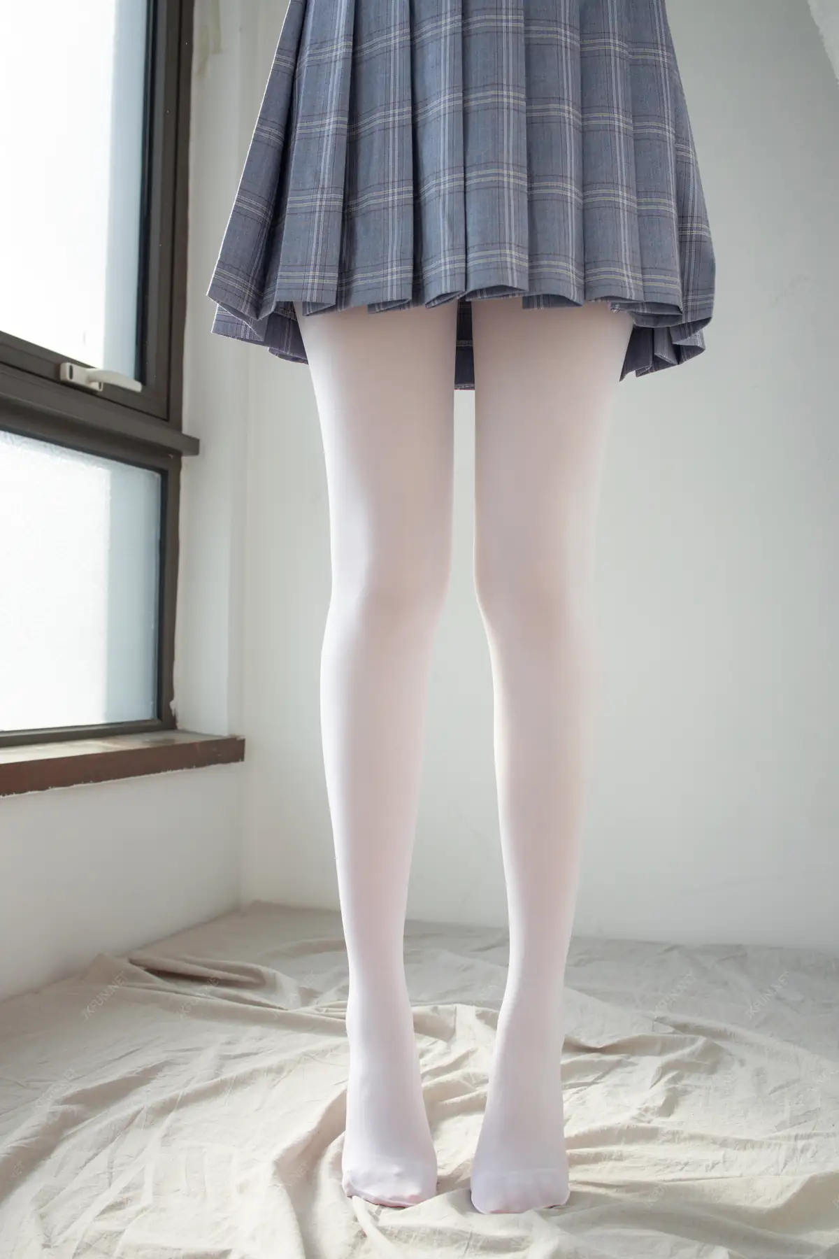 森萝财团 - JKFUN-002 Aika 可爱学妹丝足(230P+1V_3.2G) 森萝财团 - JKFUN-002 Aika 可爱学妹丝足(230P+1V_3.2G)_nb01.xyz_0230 图片8