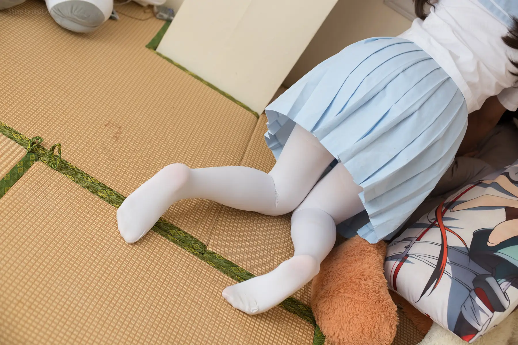 森萝财团 - FREE-006 高中女生制服短裙加丝袜美腿玉足(49P_159.7M) 森萝财团 - FREE-006 高中女生制服短裙加丝袜美腿玉足(49P_159.7M)_nb01.xyz_0031 图片5