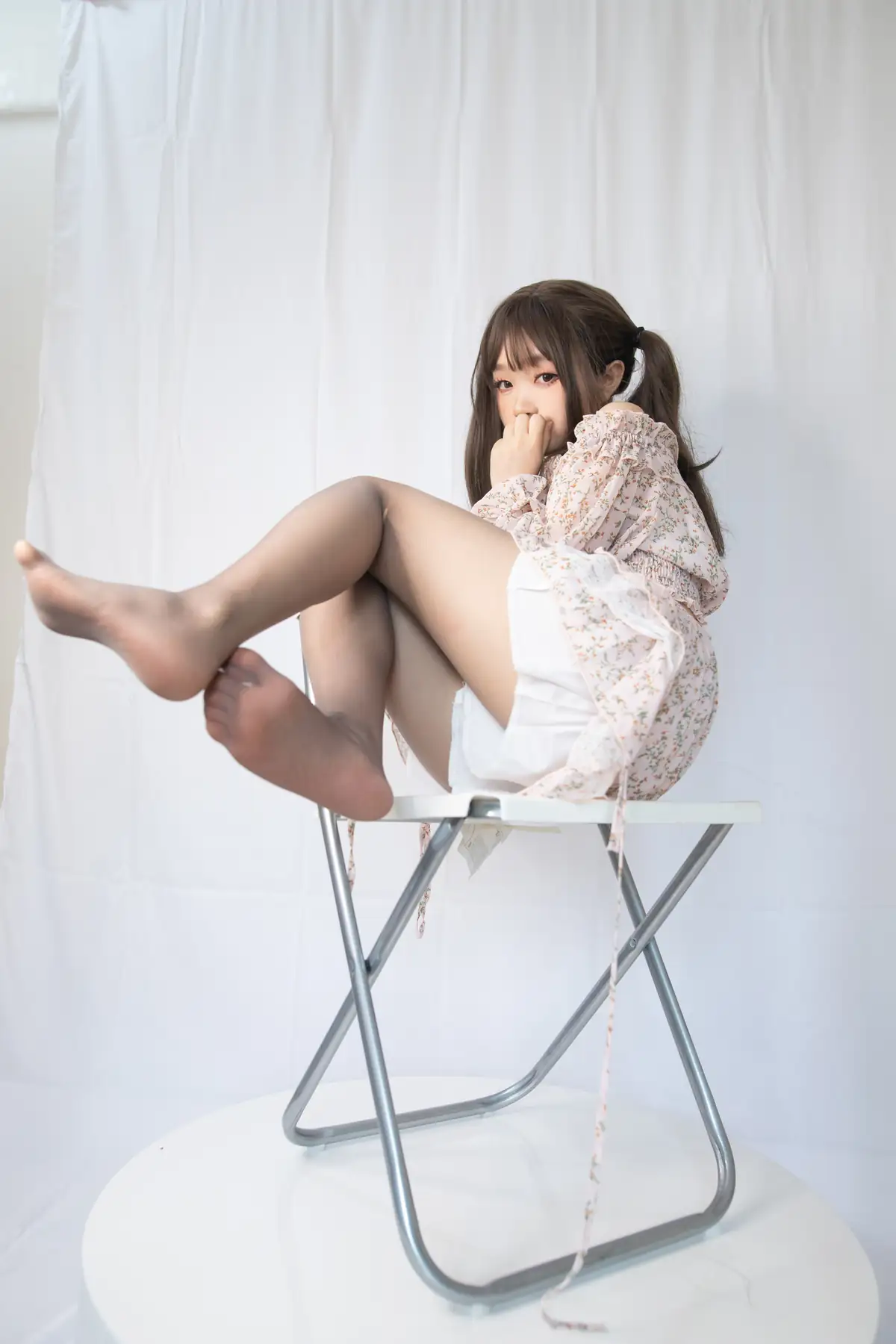 神沢永莉 - 灰丝花裙子(26P_83.7M) 神沢永莉 - 灰丝花裙子(26P_83.7M)_nb01.xyz_0026 图片8