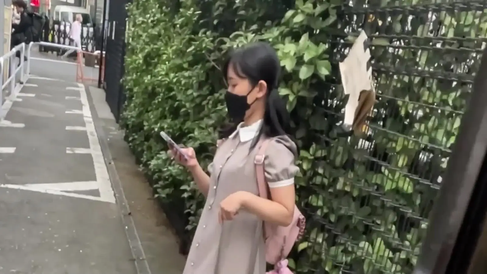 [CandFans]@xxxpushers - 【大●保公園】顔出しNGでごめんなさい。とある事情で立ちんぼするチビなのにめちゃエロい身体をした塩女(7P+1V_2.7G) [CandFans]@xxxpushers - 【大●保公園】顔出しN...