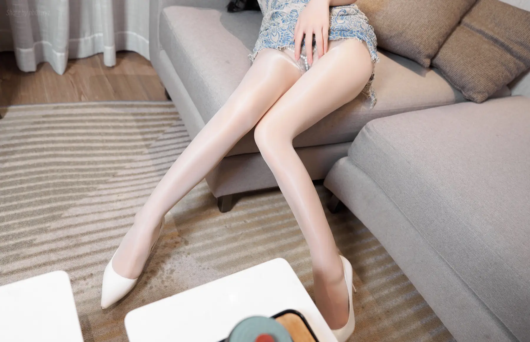 [内购无水印]Zhou Yuxi(周于希) - R18 秀人网模特 夜来香(95P_558.4M) [内购无水印]Zhou Yuxi(周于希) - R18 秀人网模特 夜来香(95P_558.4M)_nb01.xyz_0038 图片5
