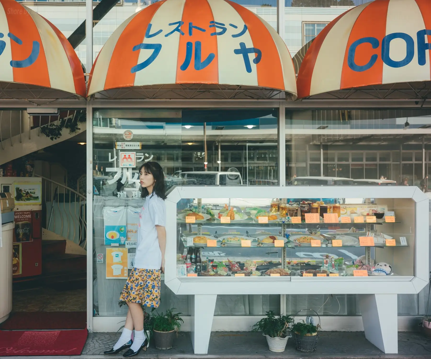 Kikuchi Hina(菊地姫奈) - デジタル写真集「Weekender」(non-no PHOTO BOOK)(145P_86.2M) Kikuchi Hina(菊地姫奈) - デジタル写真集「Weekender」(non-no PHOT...