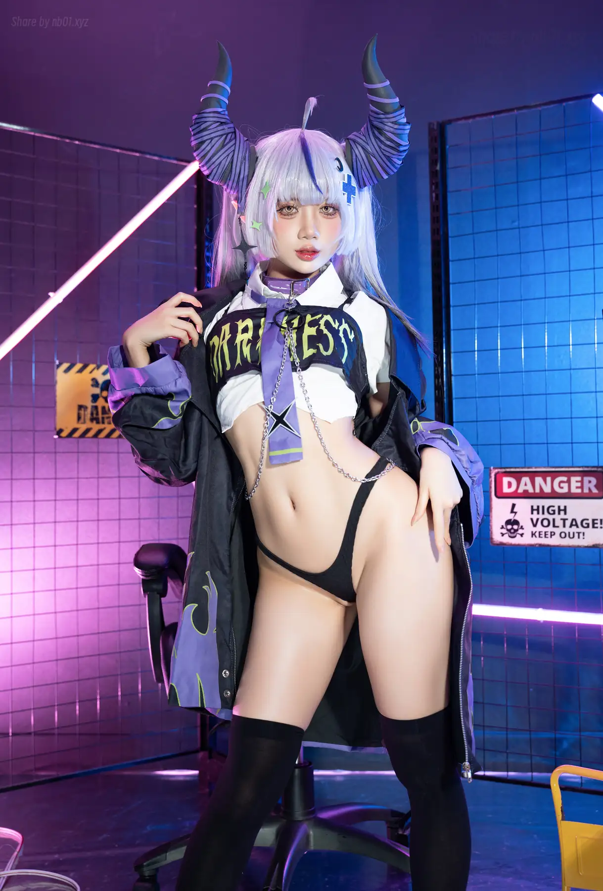 PoppaChan - Laplus in New Outfit(46P+11V_1023.0M) PoppaChan - Laplus in New Outfit(46P+11V_1023.0M)_nb01.xyz_0003 图片2