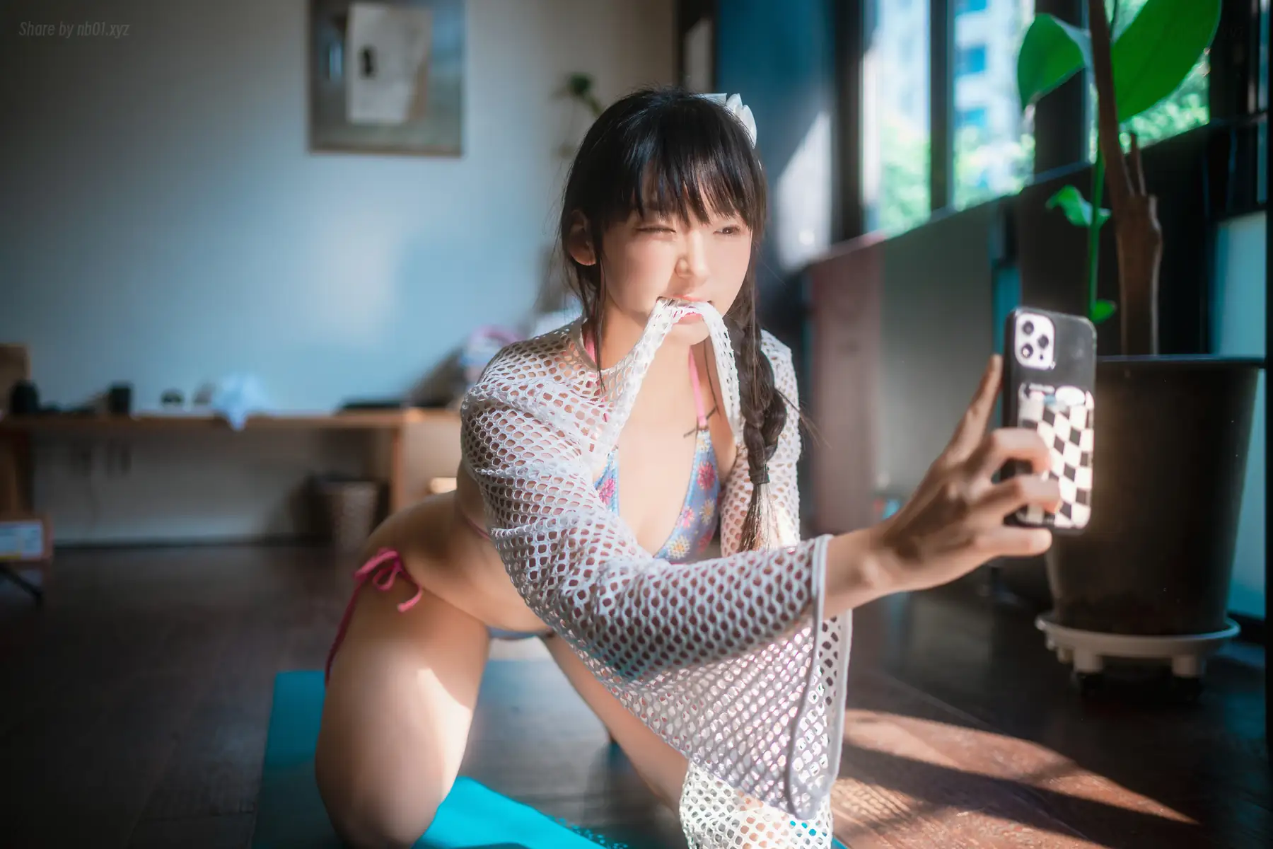 DJAWA Photo - HENDOONG(혠둥이) - Loose and Tight - Relief and Relax(220P_1.8G) DJAWA Photo - HENDOONG(혠둥이) - Loose and Tight ...