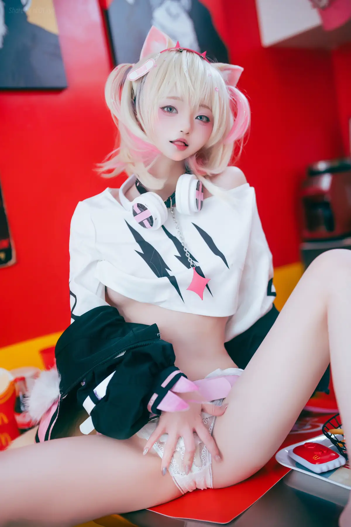 Irisuare(愛莉) - Mococo(23P+1V_367.4M) Irisuare(愛莉) - Mococo(23P+1V_367.4M)_nb01.xyz_0011 图片5