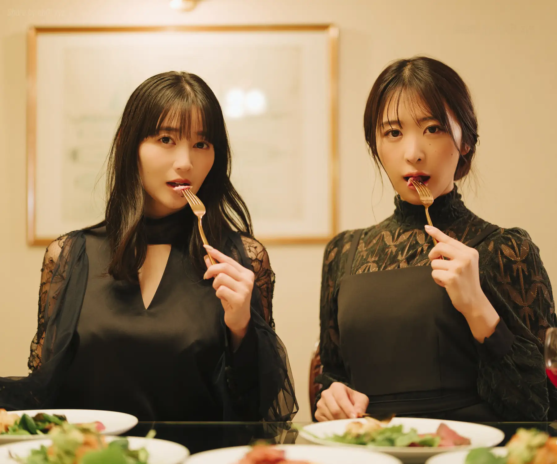 Arisa Deguchi(出口亞梨沙) & Majima Naomi(真島なおみ) - 【デジタル限定】写真集「禁断のふたり」(週プレ PHOTO BOOK)(74P_52.9M) Arisa Deguchi(出口亞梨沙) & Majima ...