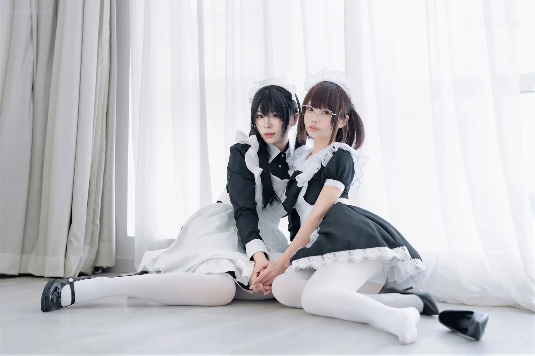 轩萧学姐 & 十万珍吱伏特 - 双人女仆(110P+1V_675.7M) 轩萧学姐 & 十万珍吱伏特 - 双人女仆(110P+1V_675.7M)_nb01.xyz_0019 图片2