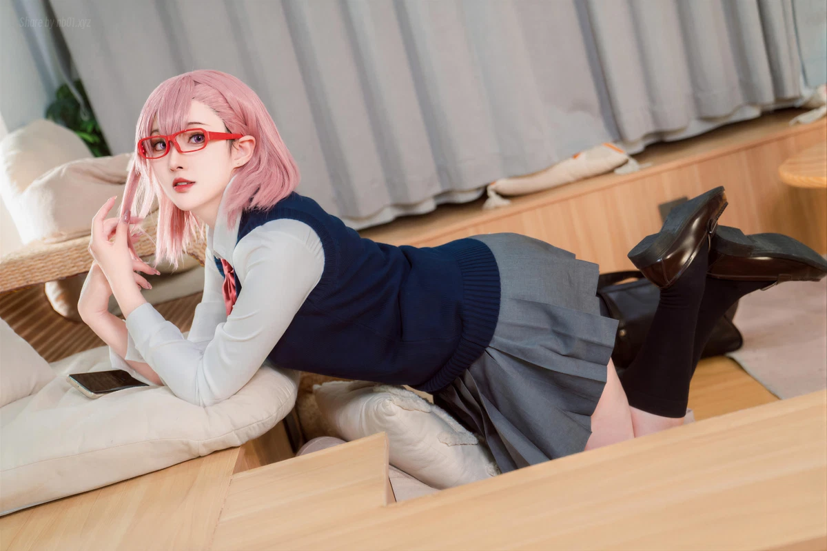 Natsuko夏夏子 - 2.5次元的诱惑 天乃莉莉纱校服(25P_109.5M) Natsuko夏夏子 - 2.5次元的诱惑 天乃莉莉纱校服(25P_109.5M)_nb01.xyz_0018 图片7