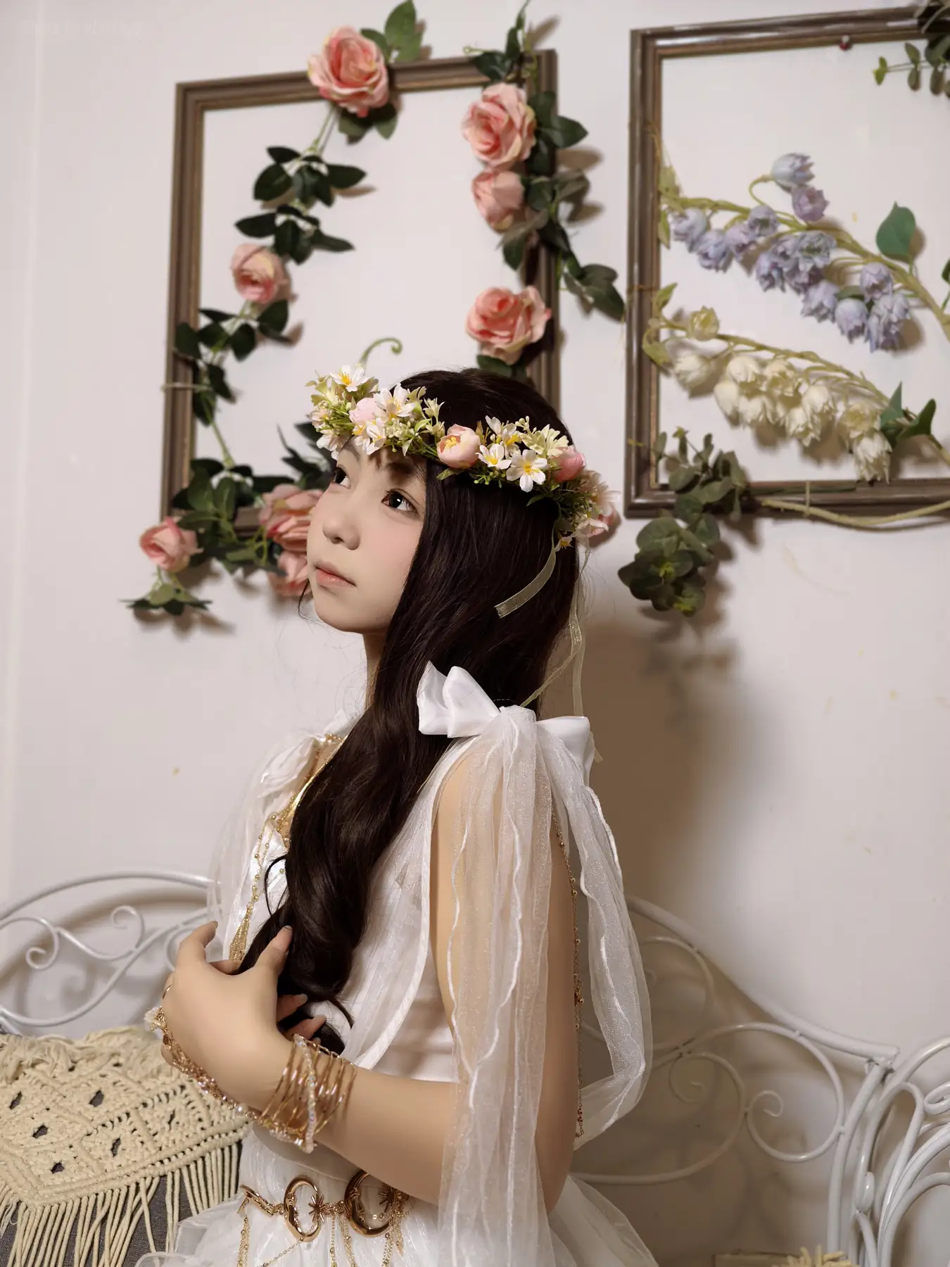 铁手叫兽 - 蘑菇头 圣女(34P_83.3M) 铁手叫兽 - 蘑菇头 圣女(34P_83.3M)_nb01.xyz_0001