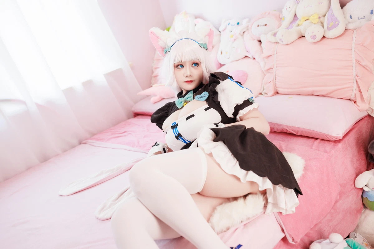 阿雪雪 - 香子兰女仆(43P_343.2M) 阿雪雪 - 香子兰女仆(43P_343.2M)_nb01.xyz_0014 图片3