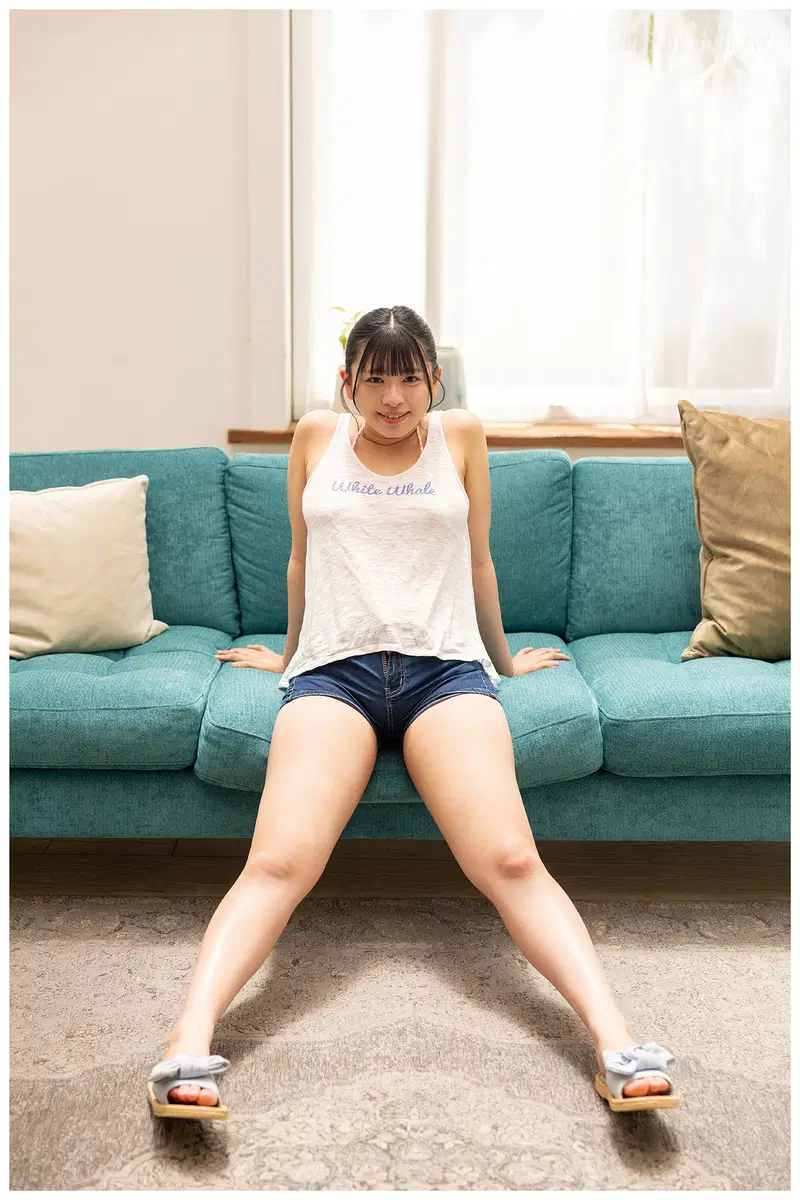 Hanayagi Anna(花柳杏奈) - 夢見心地 アザーカットエディション 【ヌード写真集】FANZA限定特別カット付き(95P_71.2M) Hanayagi Anna(花柳杏奈) - 夢見心地 アザーカットエディション 【ヌード写真集】...
