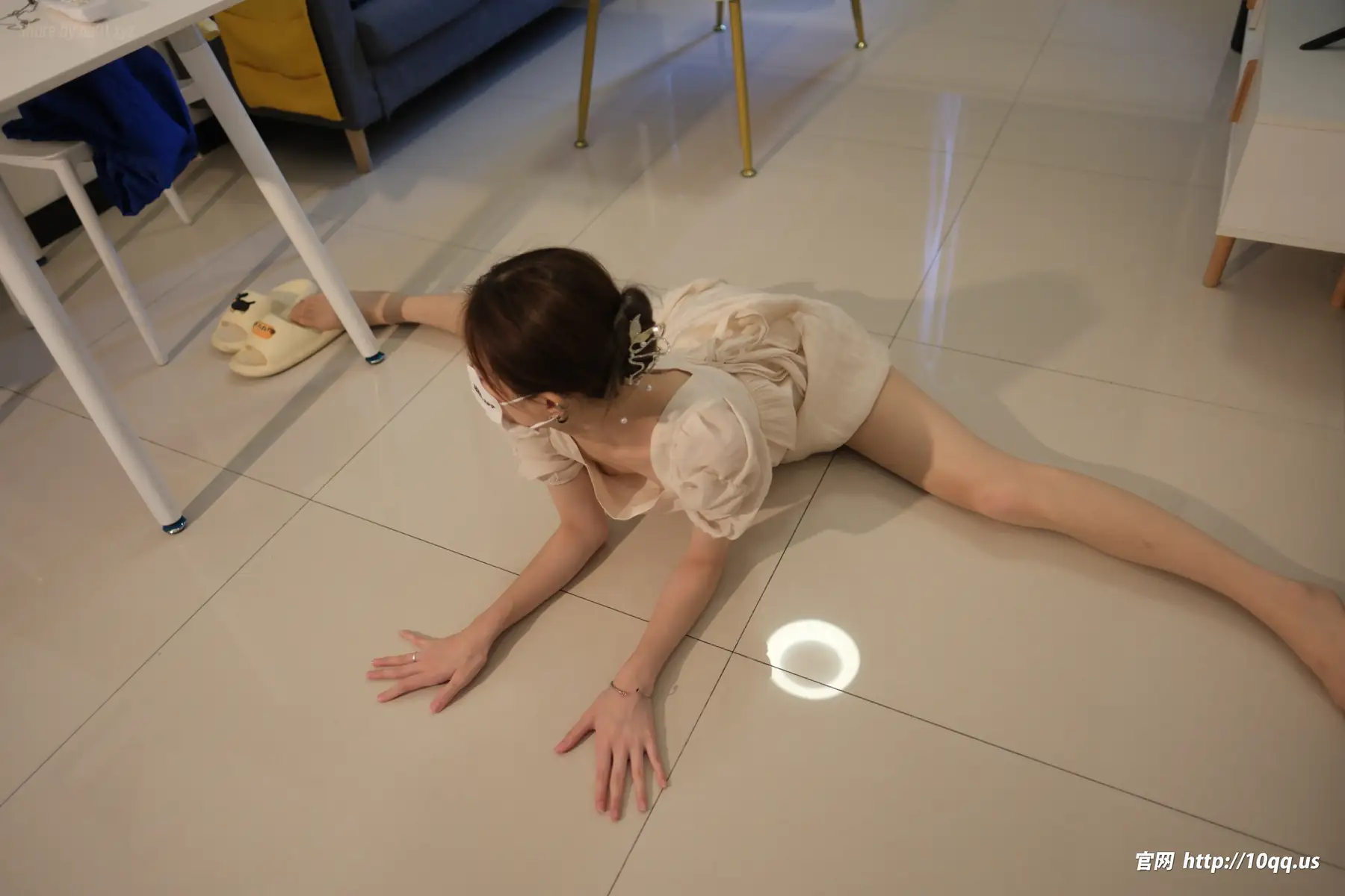 [ROSI口罩系列]2025.01.19 No.3143(48P_70.1M) [ROSI口罩系列]2025.01.19 No.3143(48P_70.1M)_nb01.xyz_0035 图片3