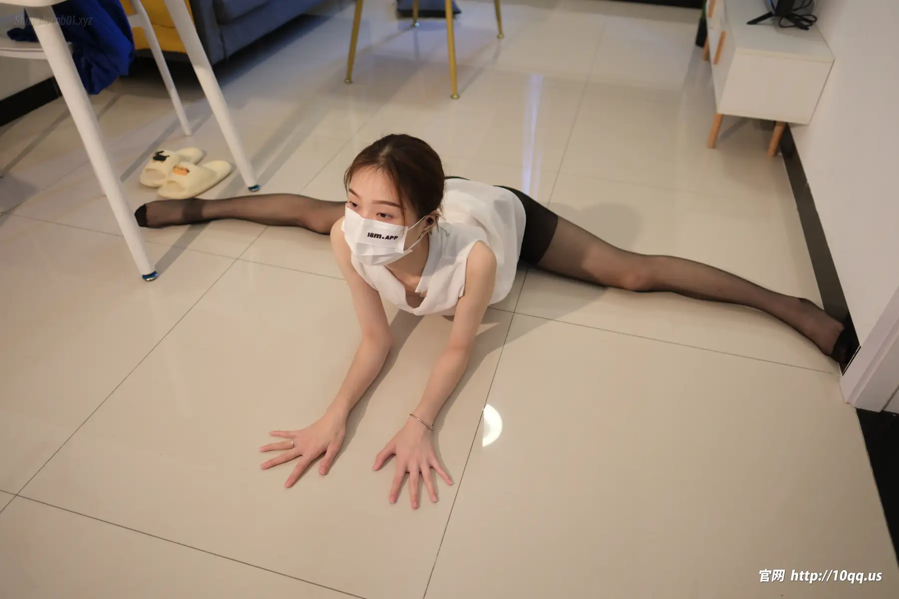 [ROSI口罩系列]2025.01.13 No.3137(52P_86.6M) [ROSI口罩系列]2025.01.13 No.3137(52P_86.6M)_nb01.xyz_0028 图片5