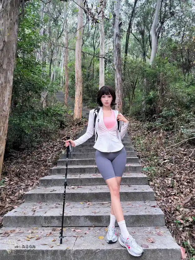 麻薯好吃 - 女友的登山日记(+S)(114P+1V_398.4M) 麻薯好吃 - 女友的登山日记(+S)(114P+1V_398.4M)_nb01.xyz_0001