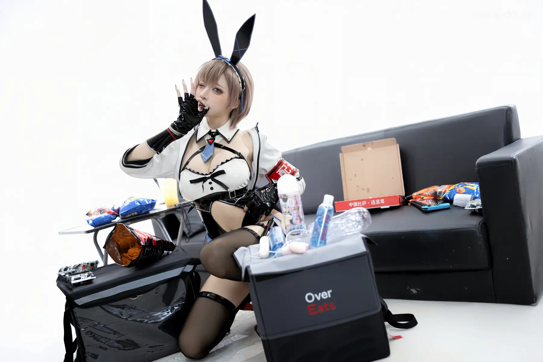 纸悦Etsu_ko - 外卖兔(65P_312.1M) 纸悦Etsu_ko - 外卖兔(65P_312.1M)_nb01.xyz_0053 图片6