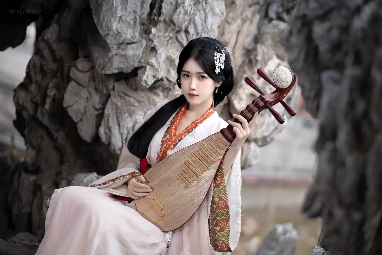 呆猫猫m - B站丝足御姐女神 反差汉服古风coser舰长福利(129P+2V_835.7M) 呆猫猫m - B站丝足御姐女神 反差汉服古风coser舰长福利(129P+2V_835.7M)_nb01.xyz_0096 图片6