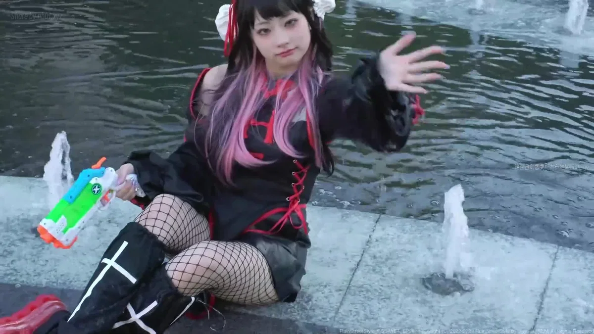RSS RuinStreetStyle - EP26_中华少女新春湿身_Cute Cosplay Girl Gets Fully Soaked in Chinese-inspired Outfit_Wendydydydy酱油(1V_734.3M...