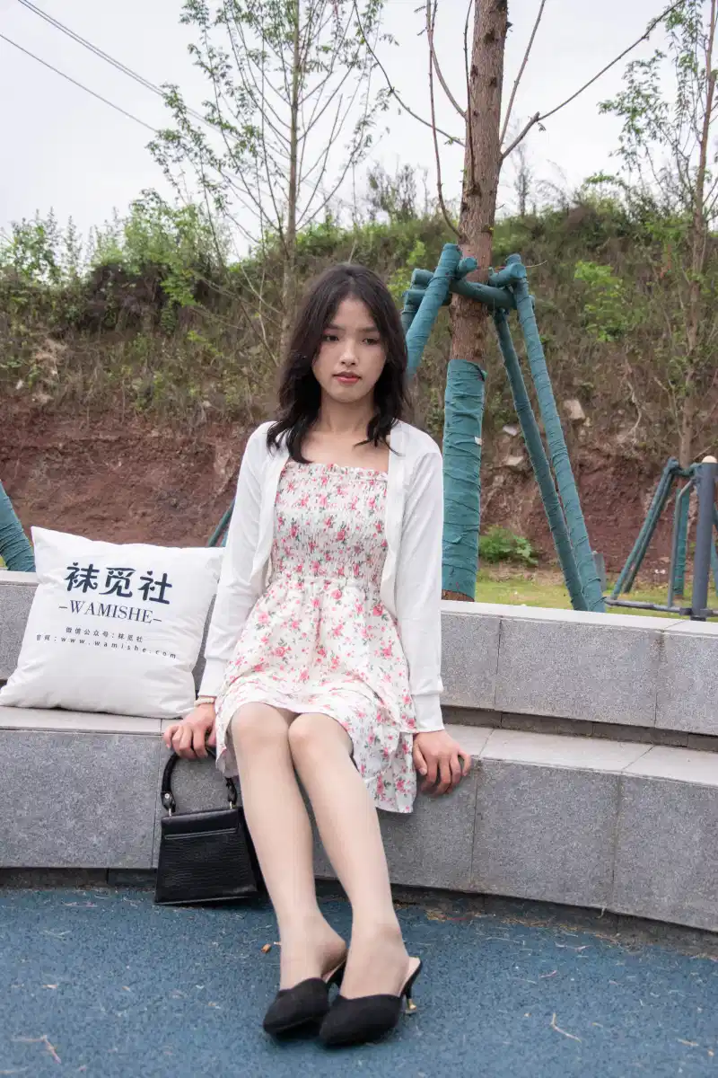 [袜觅社]No.018 小雪(88P_356.0M) [袜觅社]No.018 小雪(88P_356.0M)_nb01.xyz_0001