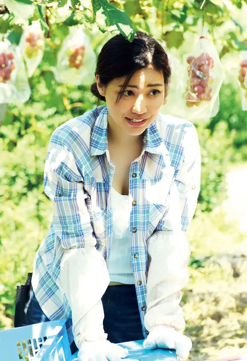 Miho Abe(あべみほ) - FRIDAY GOLD スクープ入手！衝撃濡れ場ヌード 写真集『天風』のメイキング動画付き(13P_18.4M) Miho Abe(あべみほ) - FRIDAY GOLD スクープ入手！衝撃濡れ場ヌード 写真集...